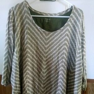 Woman's Plus Size Top